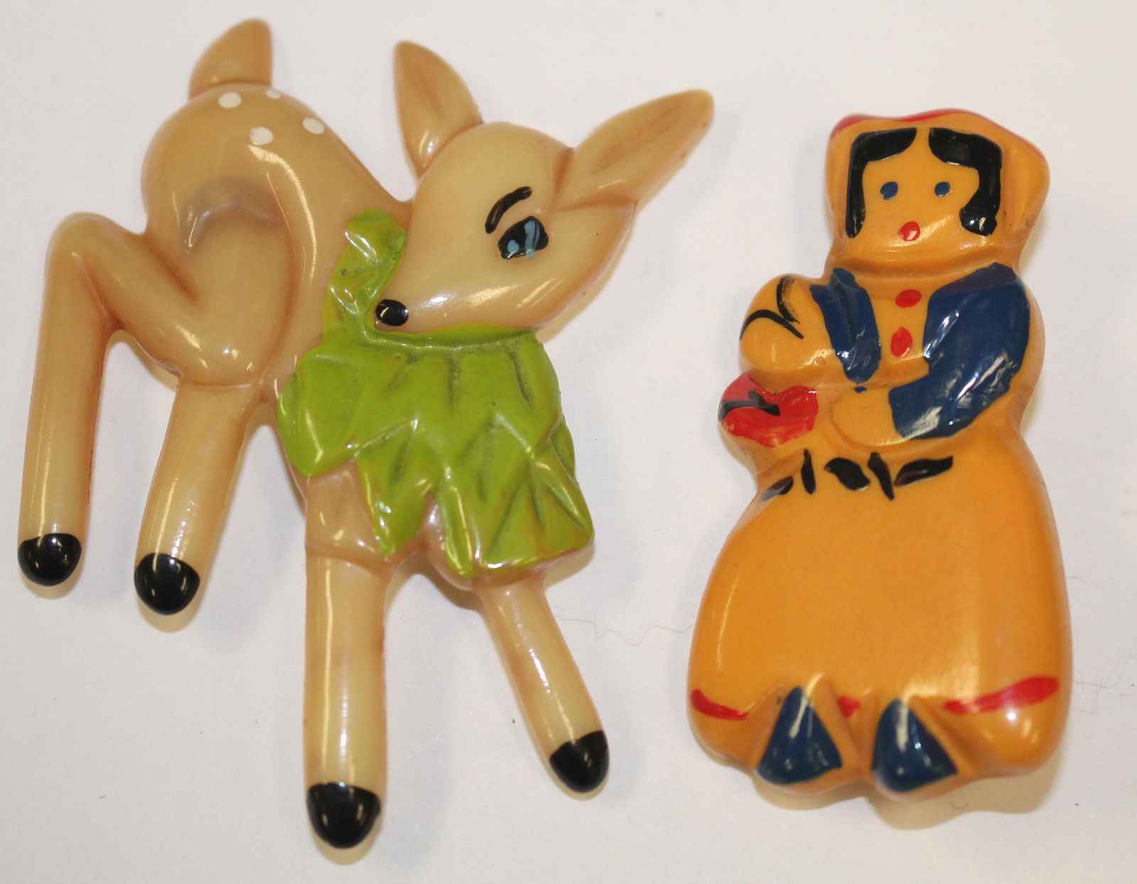 lot of 2 Vintage Bakelite whimsical deer pin & figural (1 of 2)