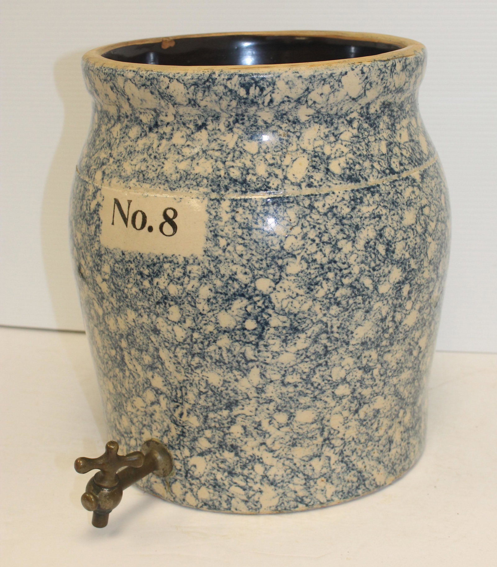 Antique spongeware water cooler - approx 12" diam x 12": Antique spongeware water cooler - approx 12" diam x 12" tall