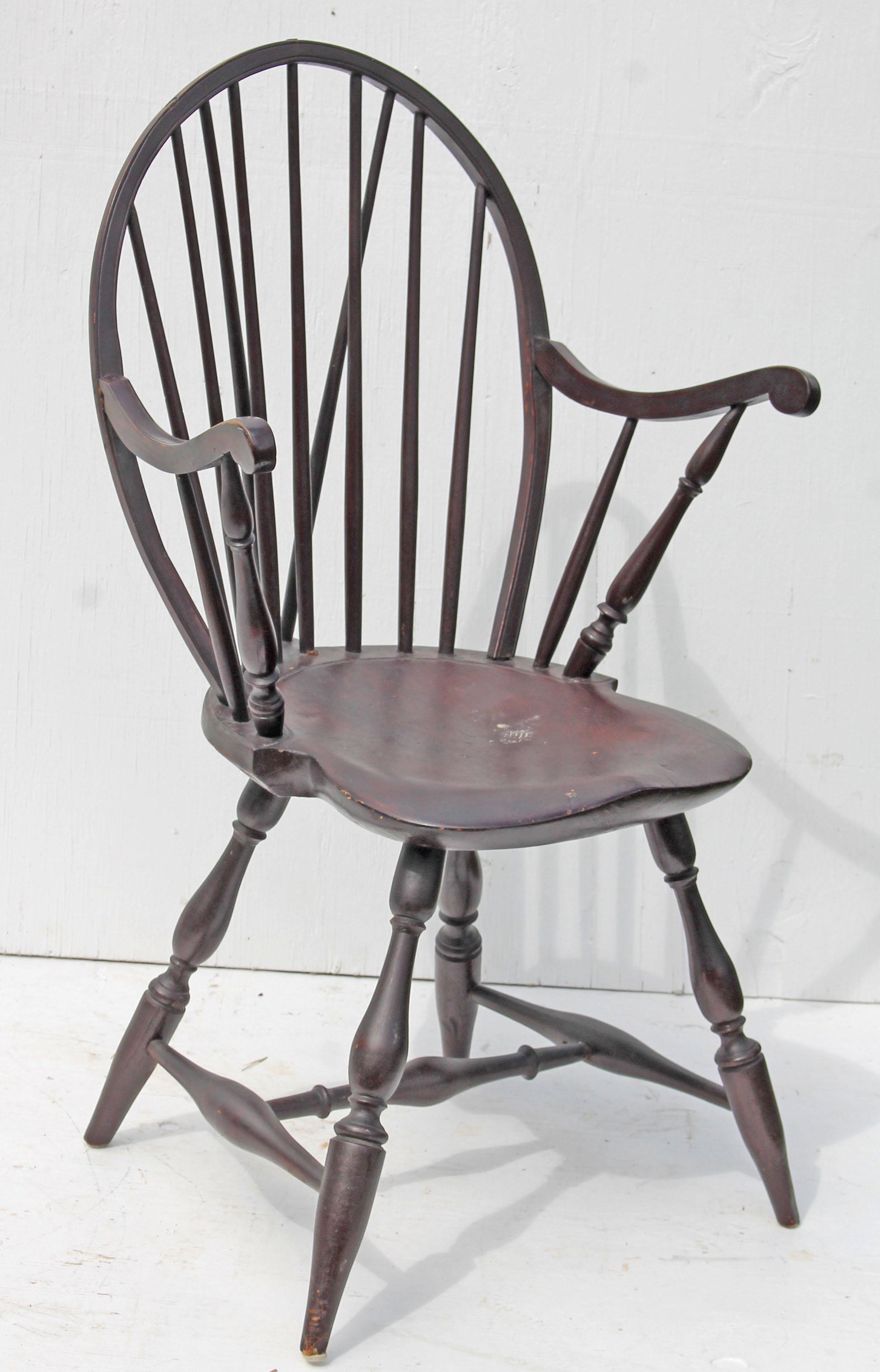 Period RI Windsor braceback armchair: Period RI Windsor braceback armchair