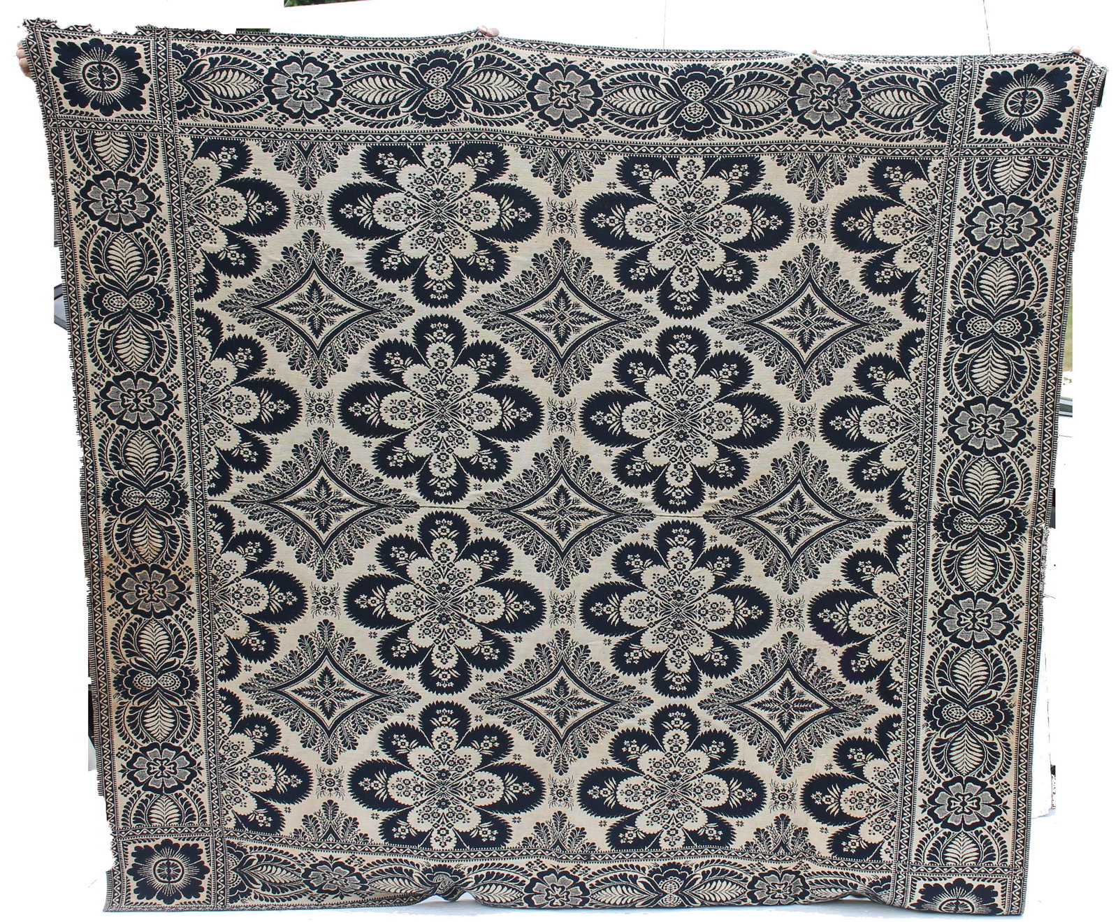 Antique blue & white coverlet - 80"x88": Antique blue & white coverlet - 80"x88"