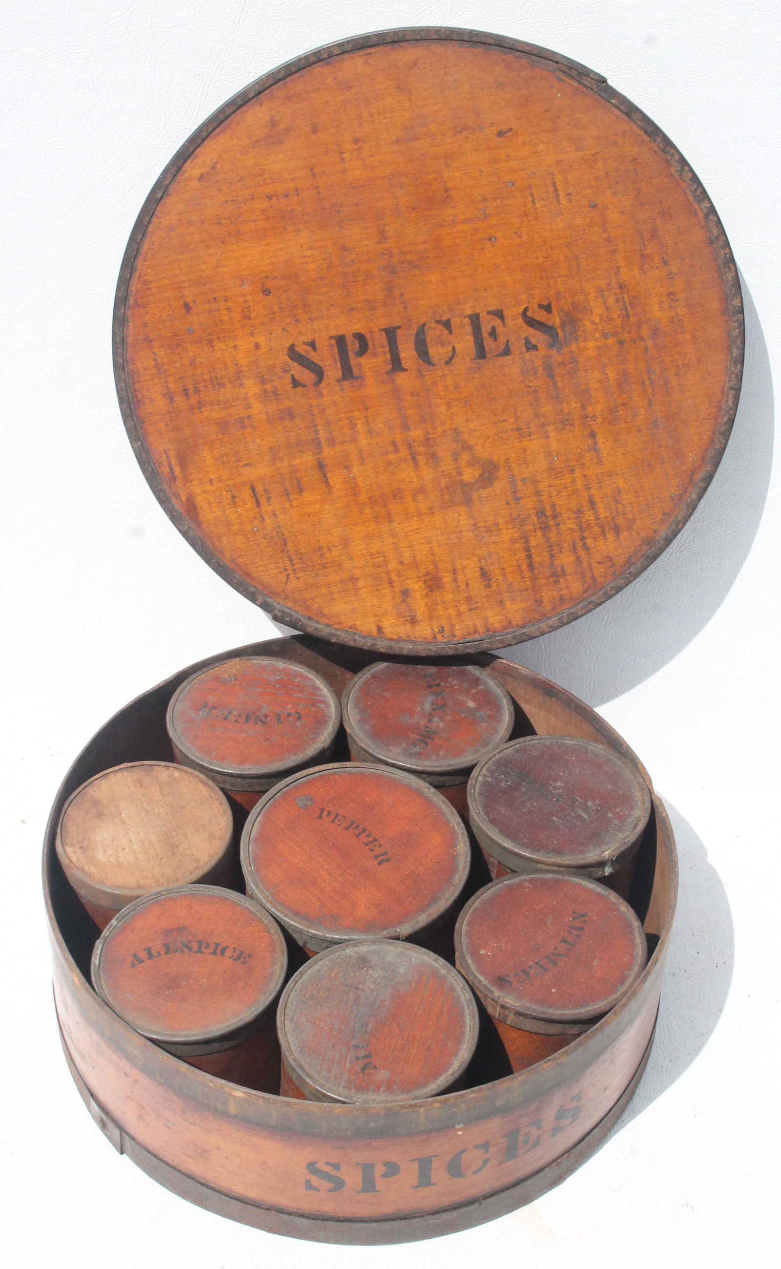 19thC round "Spices" box w iron bands & 8 interior: 19thC round "Spices" box w iron bands & 8 interior spice tins - 9 3/8" diam