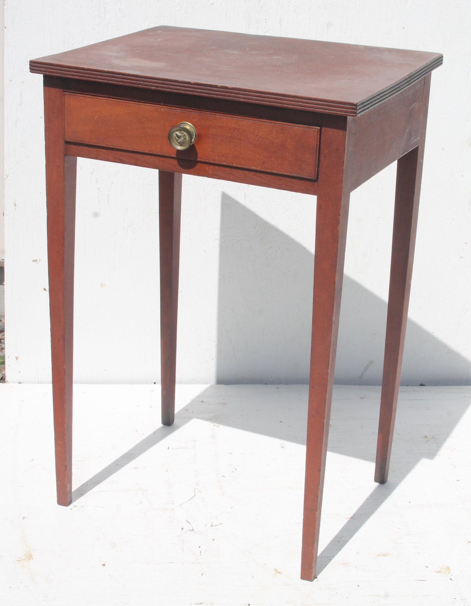 Period Hepplewhite 1 drawer stand in great old surface: Period Hepplewhite 1 drawer stand in great old surface - 29 1/2" tall x 19 1/2"x15" top