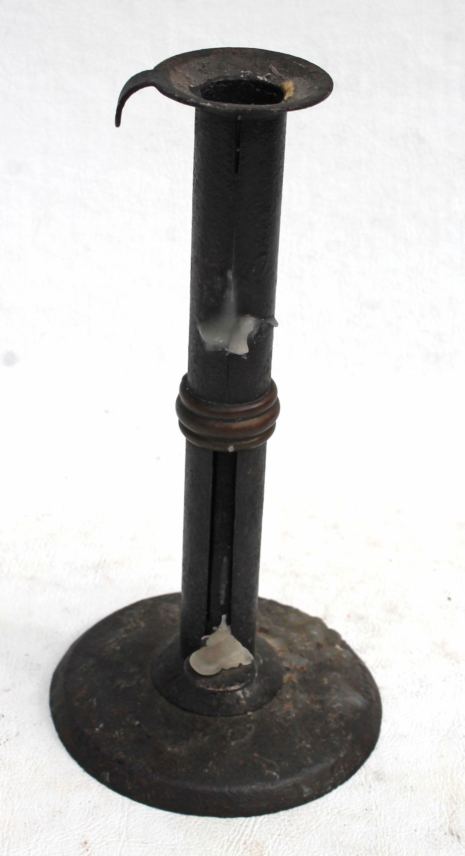 18th/early 19thC wedding band hogscraper candlestick -: 18th/early 19thC wedding band hogscraper candlestick - 8" tall