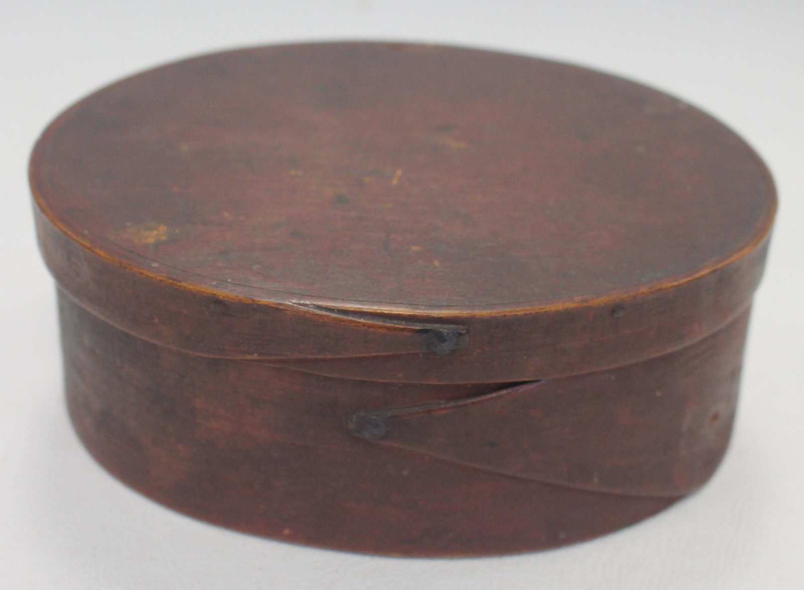 Antique oval 2 fingered pantry box in red paint - 6"x4: Antique oval 2 fingered pantry box in red paint - 6"x4 1/2"x2 1/4" tall