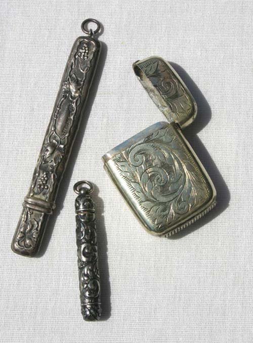 Vict sterling silver lot of 3 chatelaine items - t: Vict sterling silver lot of 3 chatelaine items - tape measure, pencil & match holder