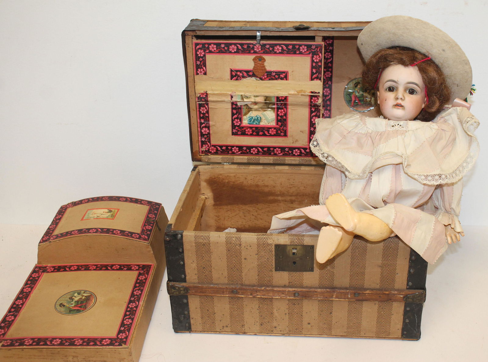 Antique doll dome top trunk w tray - incl German bisque (1 of 5)