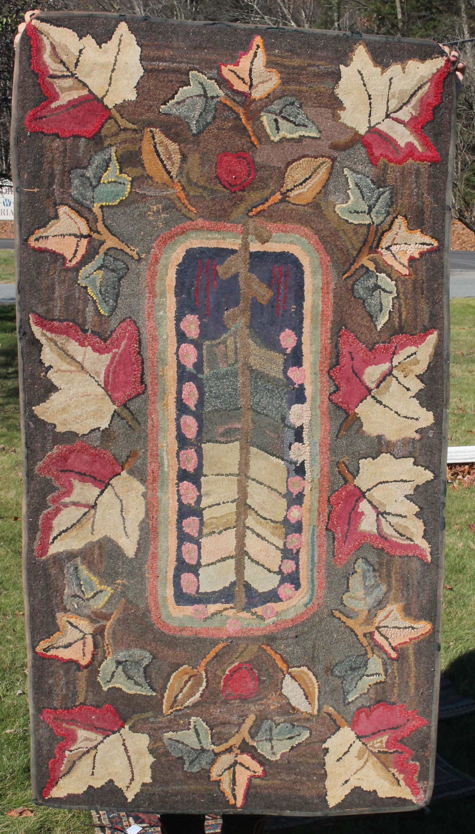Antique hooked rug w leaf dec - 32"x59" (1 of 5)