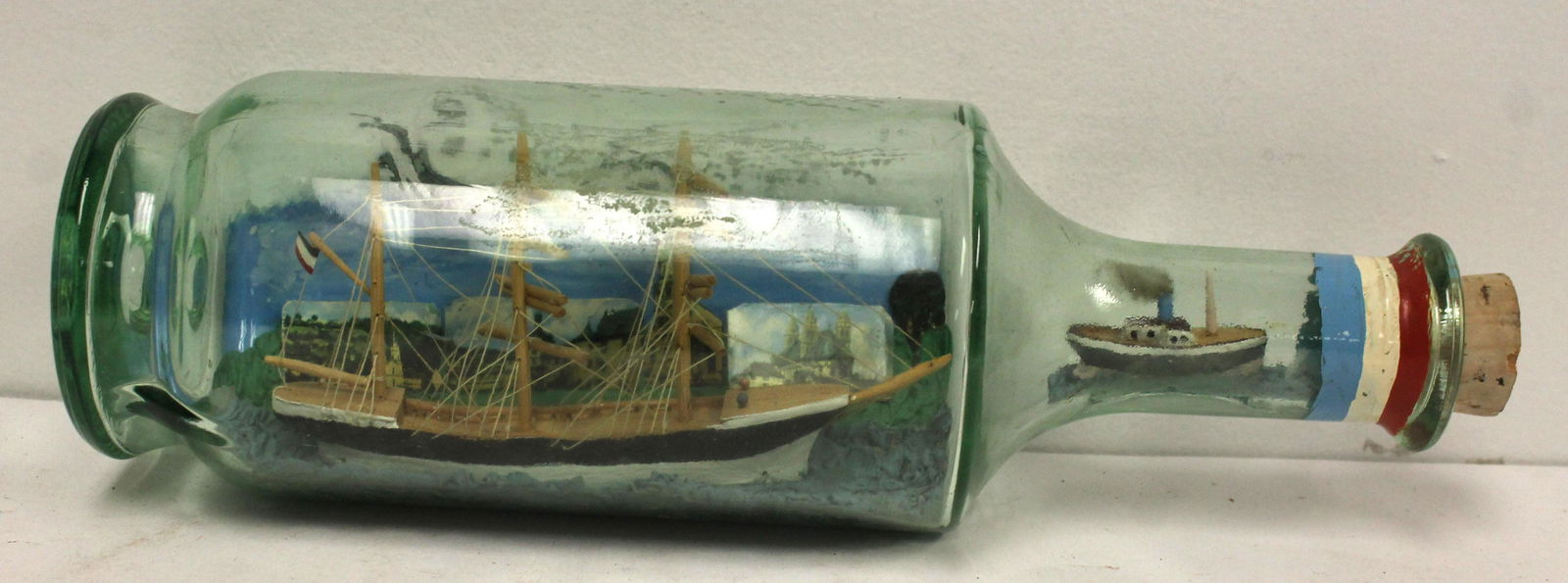 Ship model in an exterior paint decorated bottle w (1 of 4)