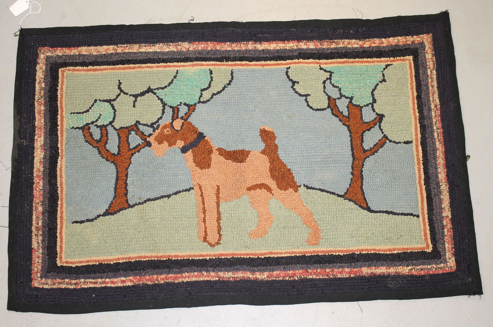 Antique hooked rug w Terrier dog dec - 23 1/2"x36 1/2" (1 of 3)