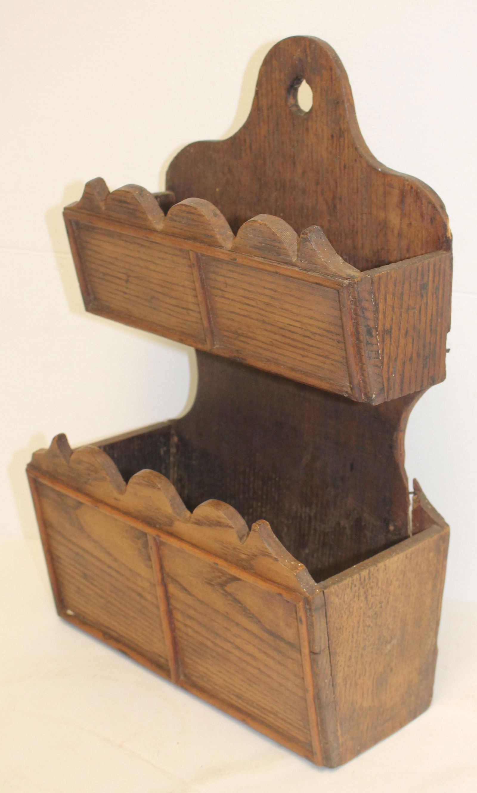 ca 1730-50 chestnut double wall box w scalloping & (1 of 6)