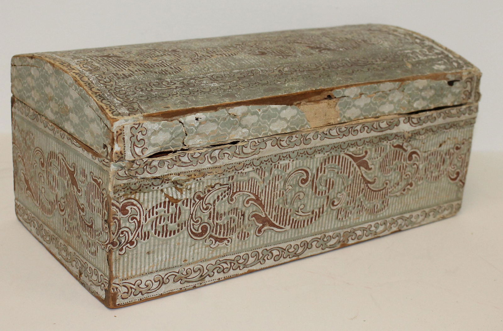 Antique diminutive dome top wallpaper box - 14"x7 1/4" (1 of 6)