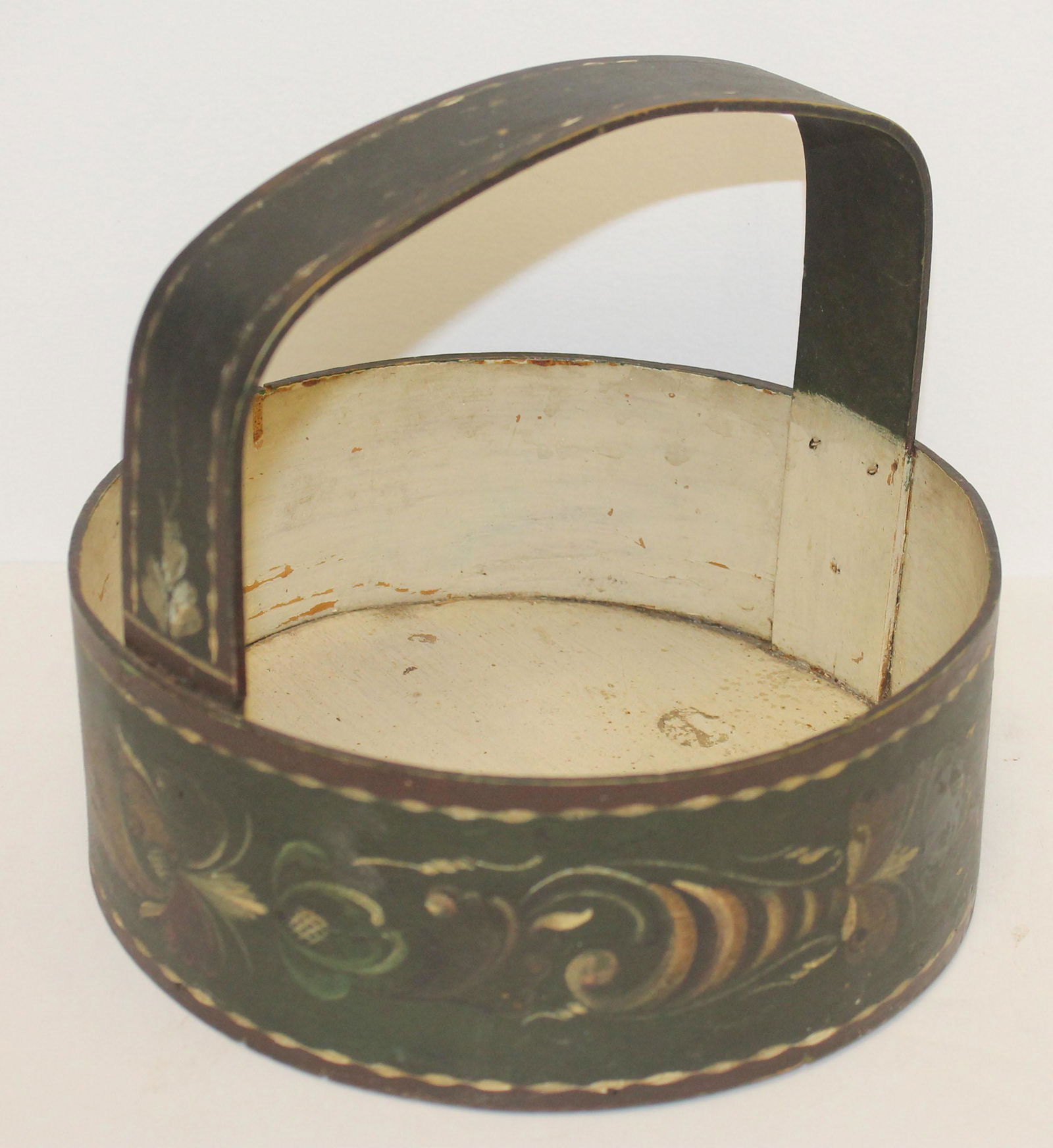 Antique painted handled basket/box - 6 3/4" tall x 8" (1 of 5)