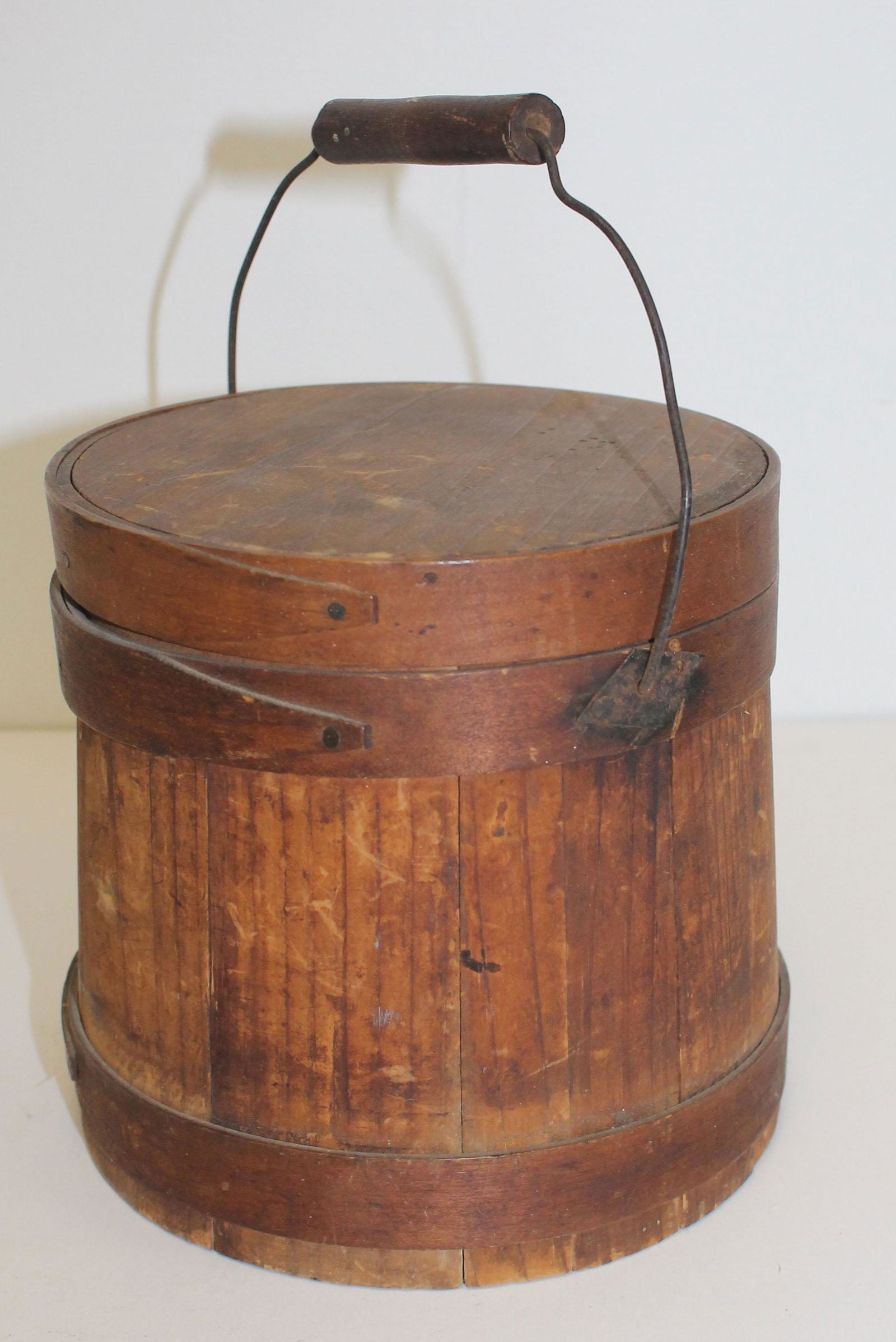 19thC Shaker small firkin - 6" tall x 6" diam top (1 of 5)