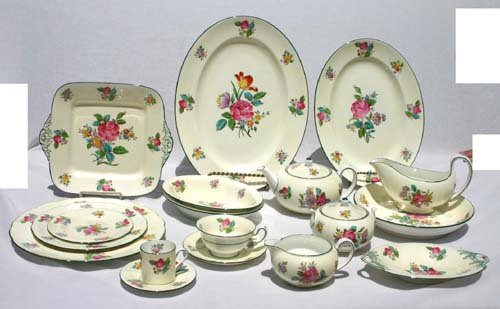95 pc ca 1920-30 fine quality Wedgwood china servic