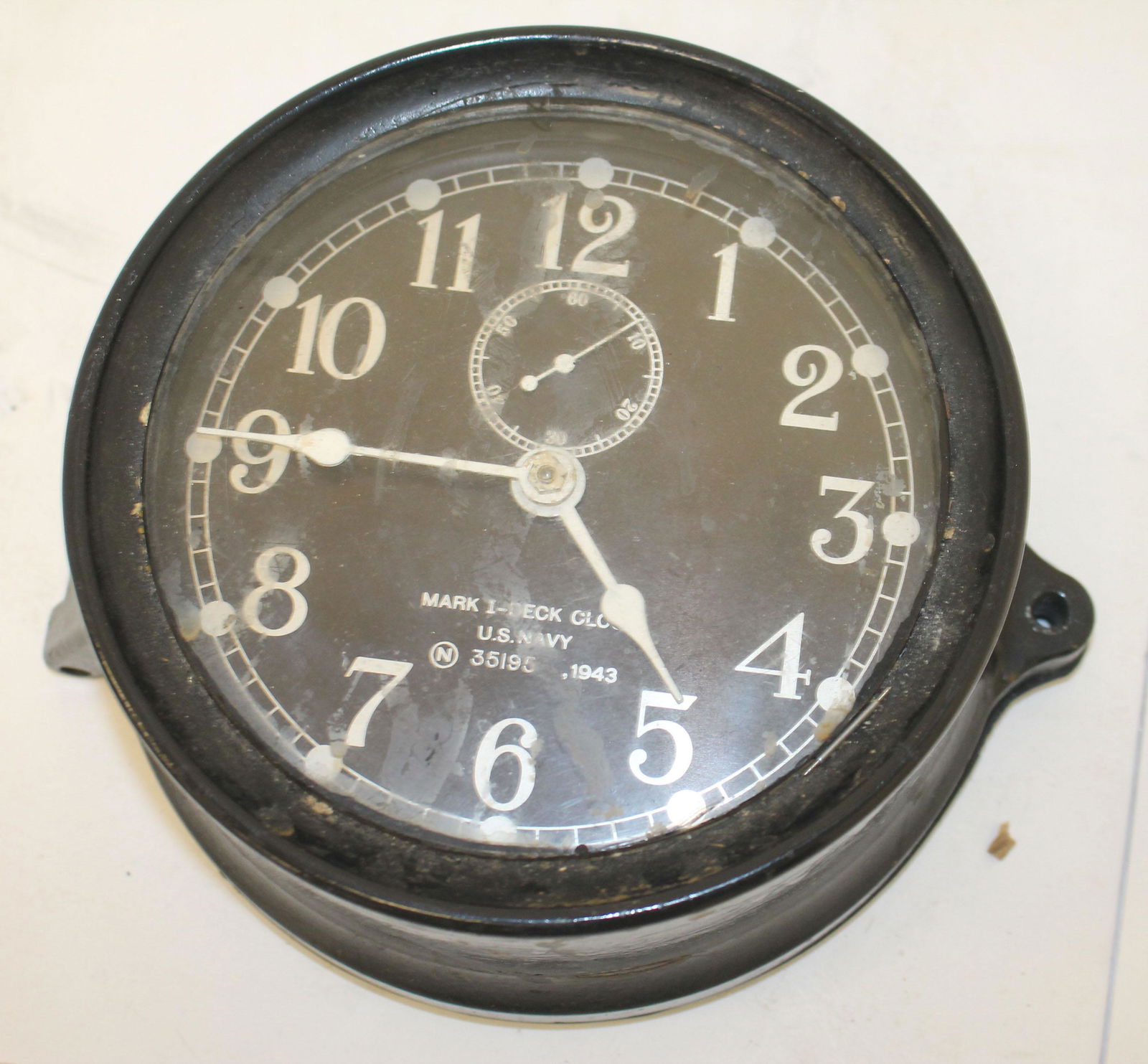 Mark I - Deck Clock US Navy - Bakelite - ca 1943 - 7" (1 of 3)
