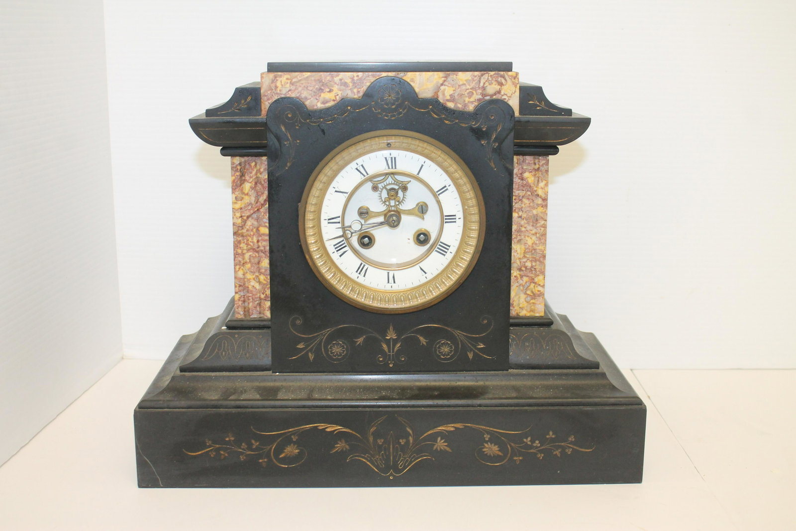 Antique slate & marble French Medaille De Bronze mantle: Antique slate & marble French Medaille De Bronze mantle clock - 13 1/2" wide x 11" tall