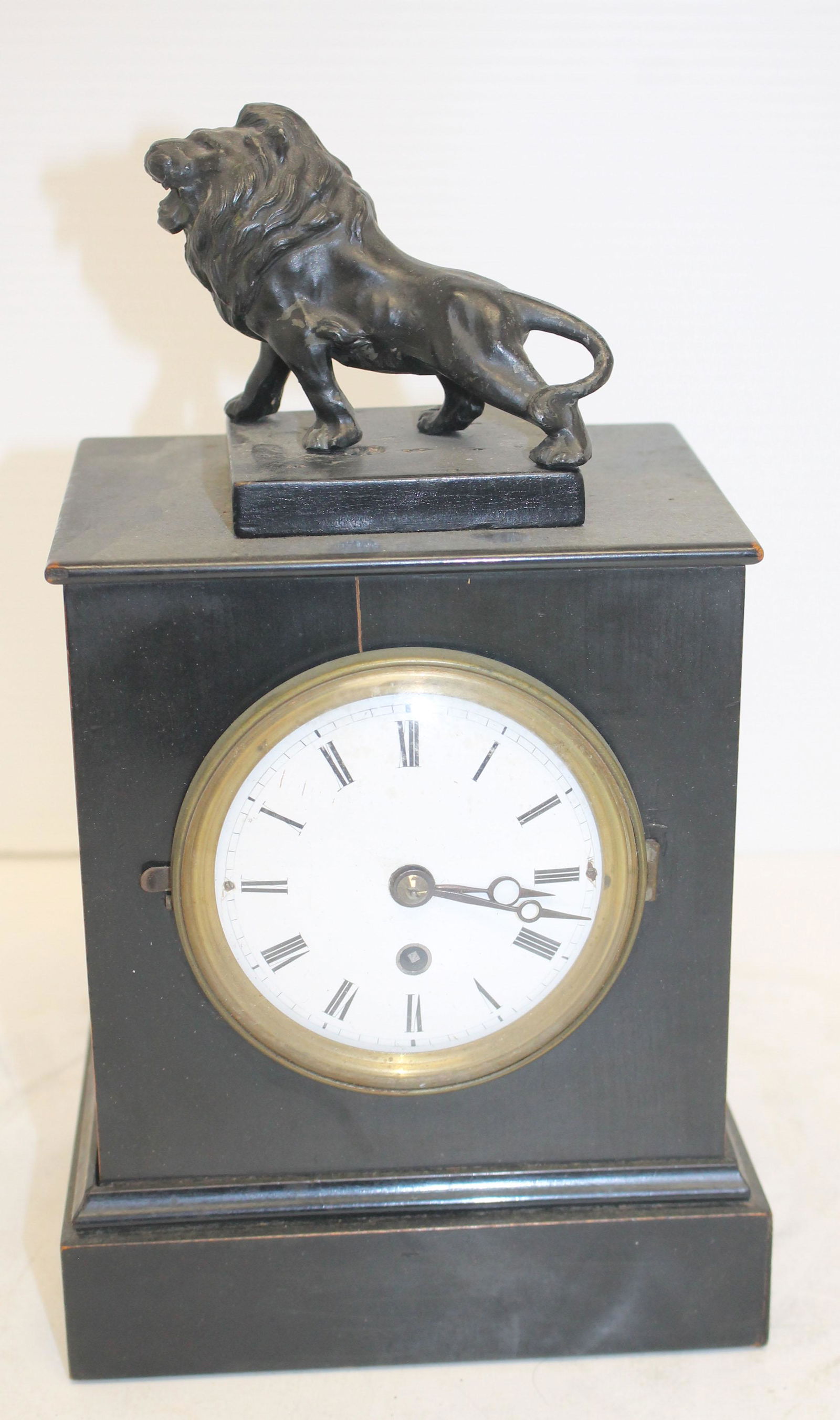 German wooden mantle clock w figural lion finial - (1 of 6)