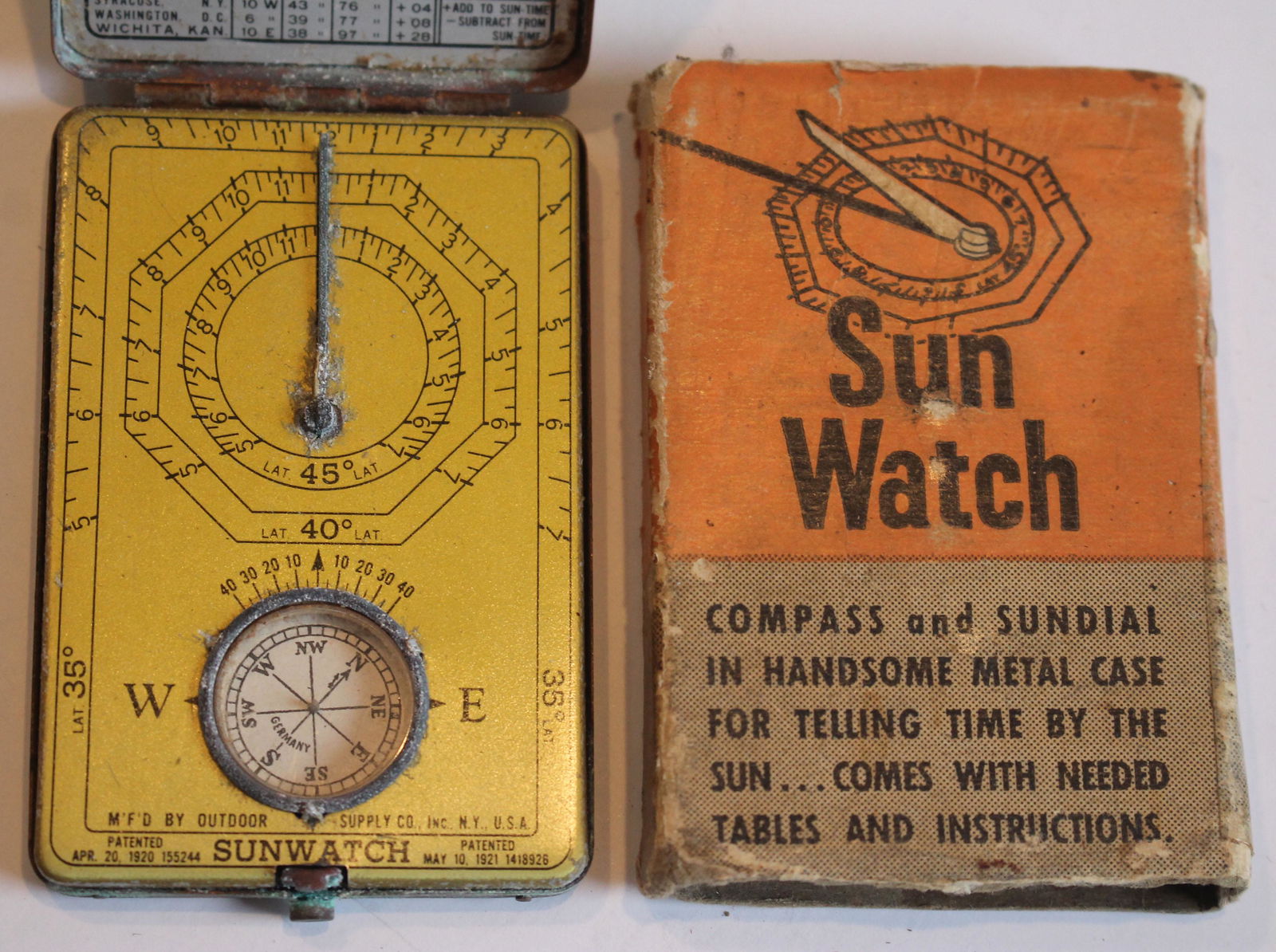 Sun Watch compass & sundial in orig as found box/sleeve (1 of 2)
