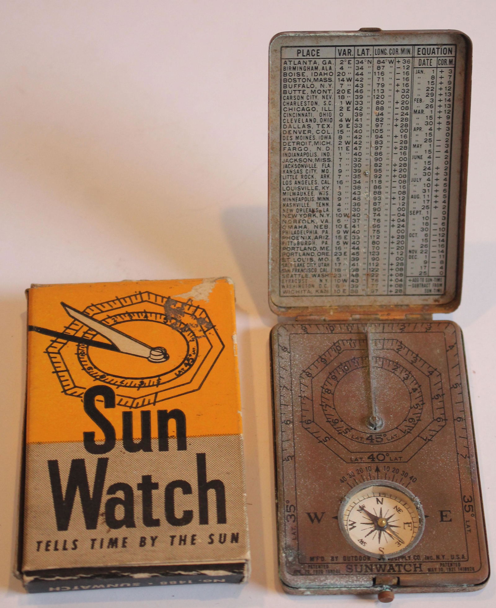 Sun Watch compass & sundial in orig box/sleeve - No (1 of 3)