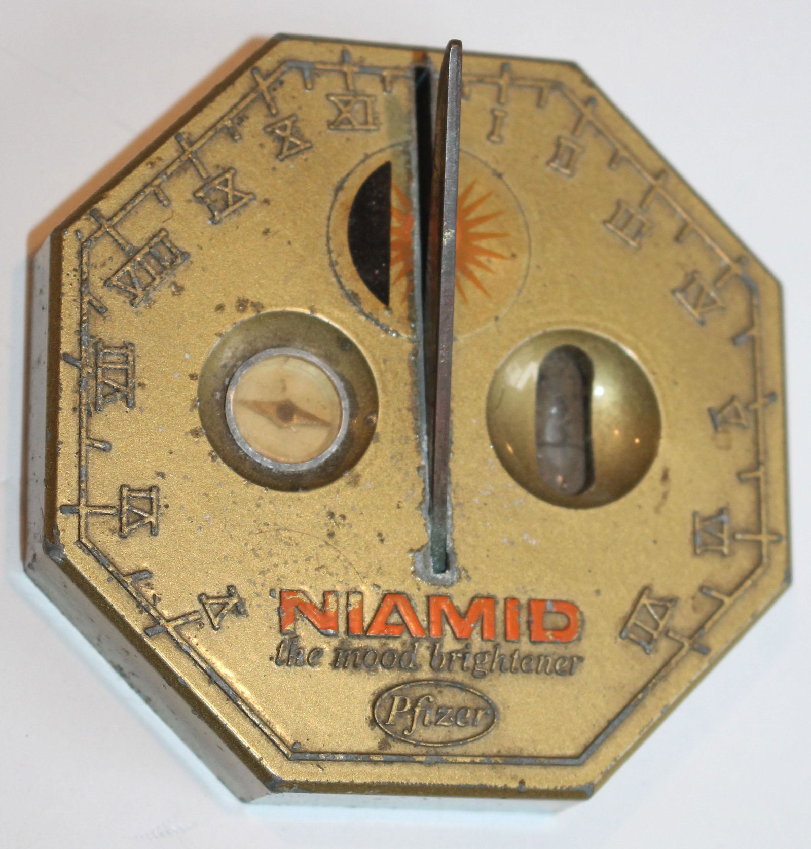 Niamid sun dial w compass & thermometer (1 of 4)
