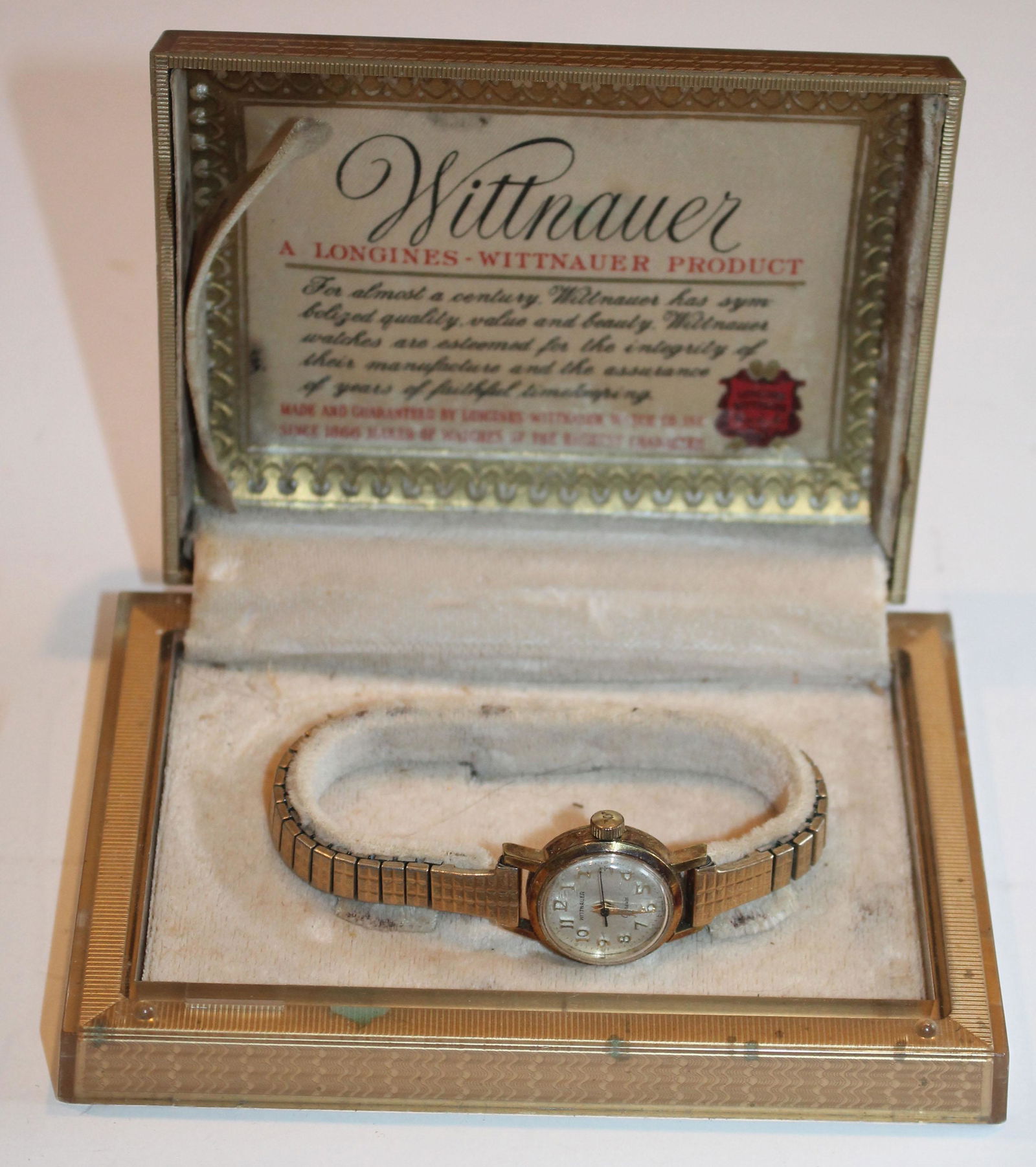Wittnauer ladies wrist watch in orig box: Wittnauer ladies wrist watch in orig box