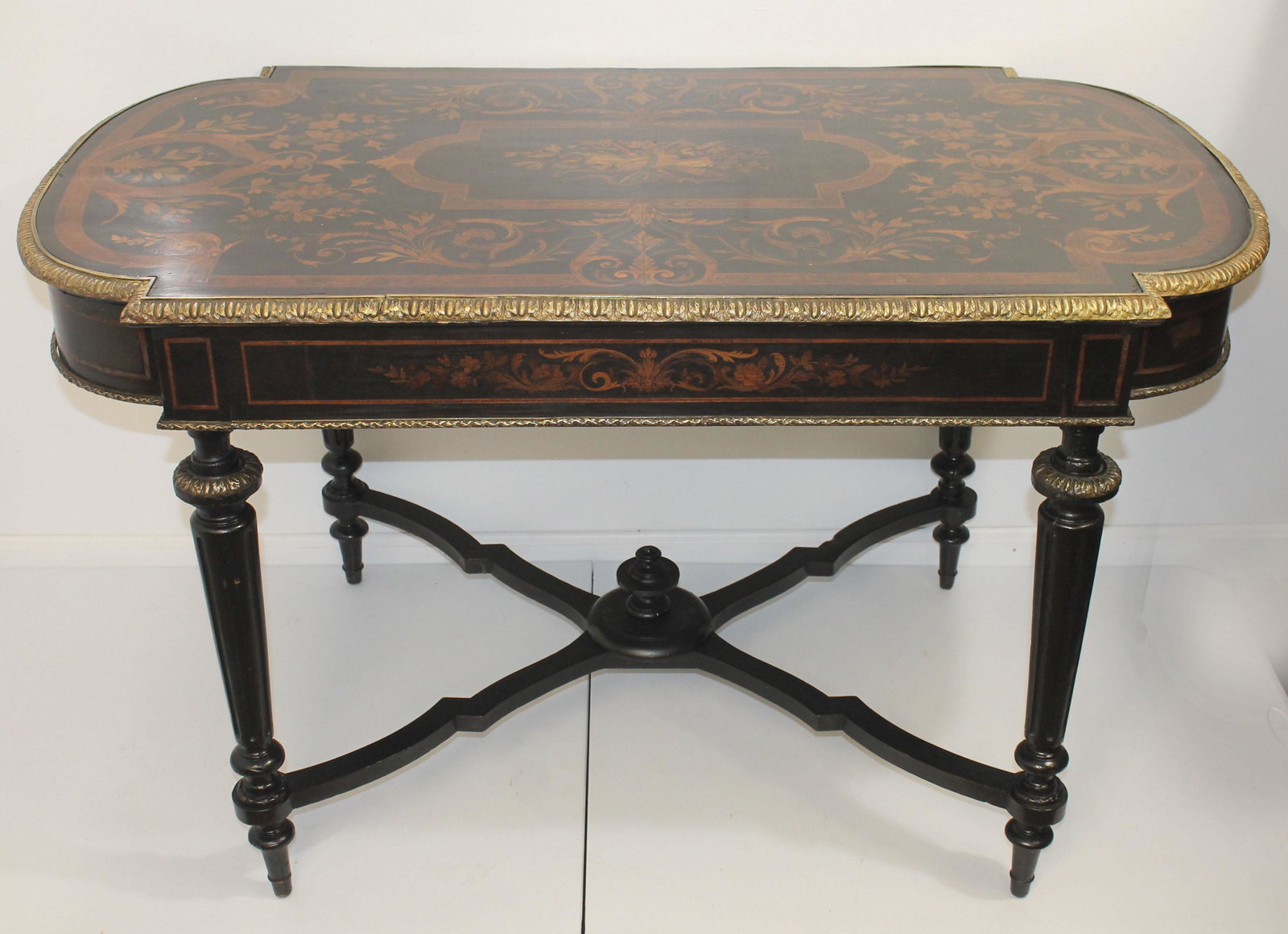 Louis XVI Boulle marquetry inlaid 1 dr desk - 49" wide: Louis XVI Boulle marquetry inlaid 1 dr desk - 49" wide x 27" deep x 29" tall