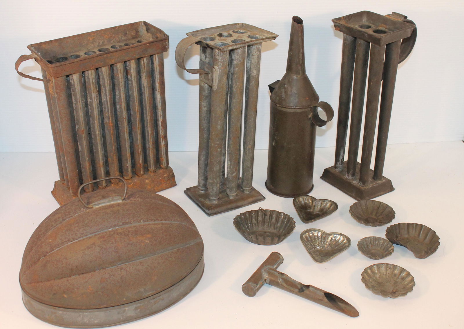 large lot of antique tin molds incl pudding, candy & (1 of 8)