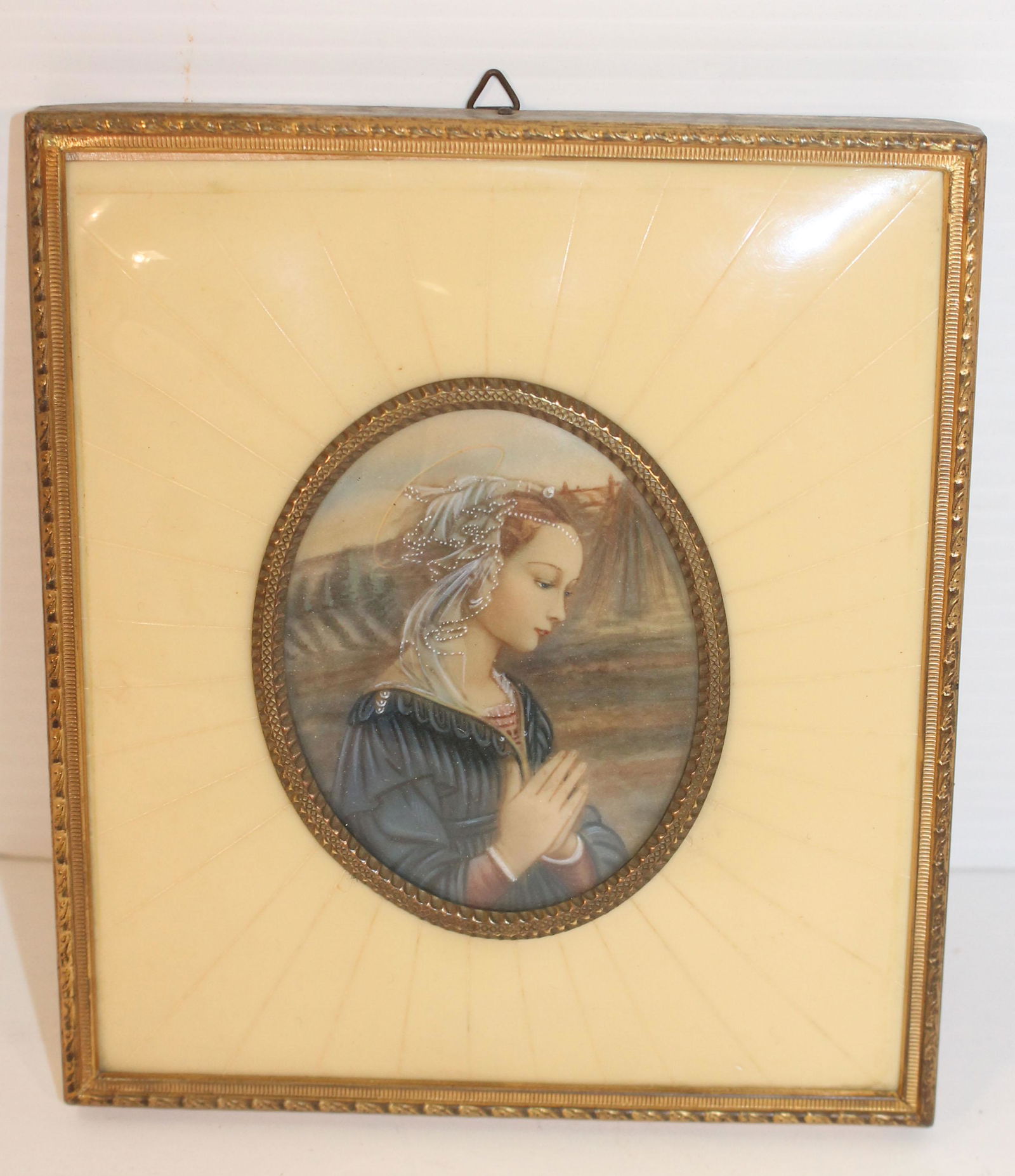 Antique mini w/c portrait of a woman 6 1/4"x5 1/2" (1 of 5)