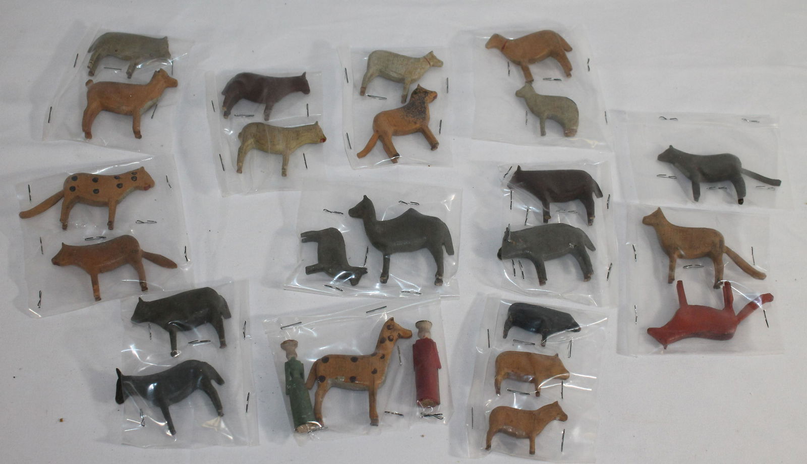 Lot of Noah's Ark animals, Noah & wife (1 of 5)