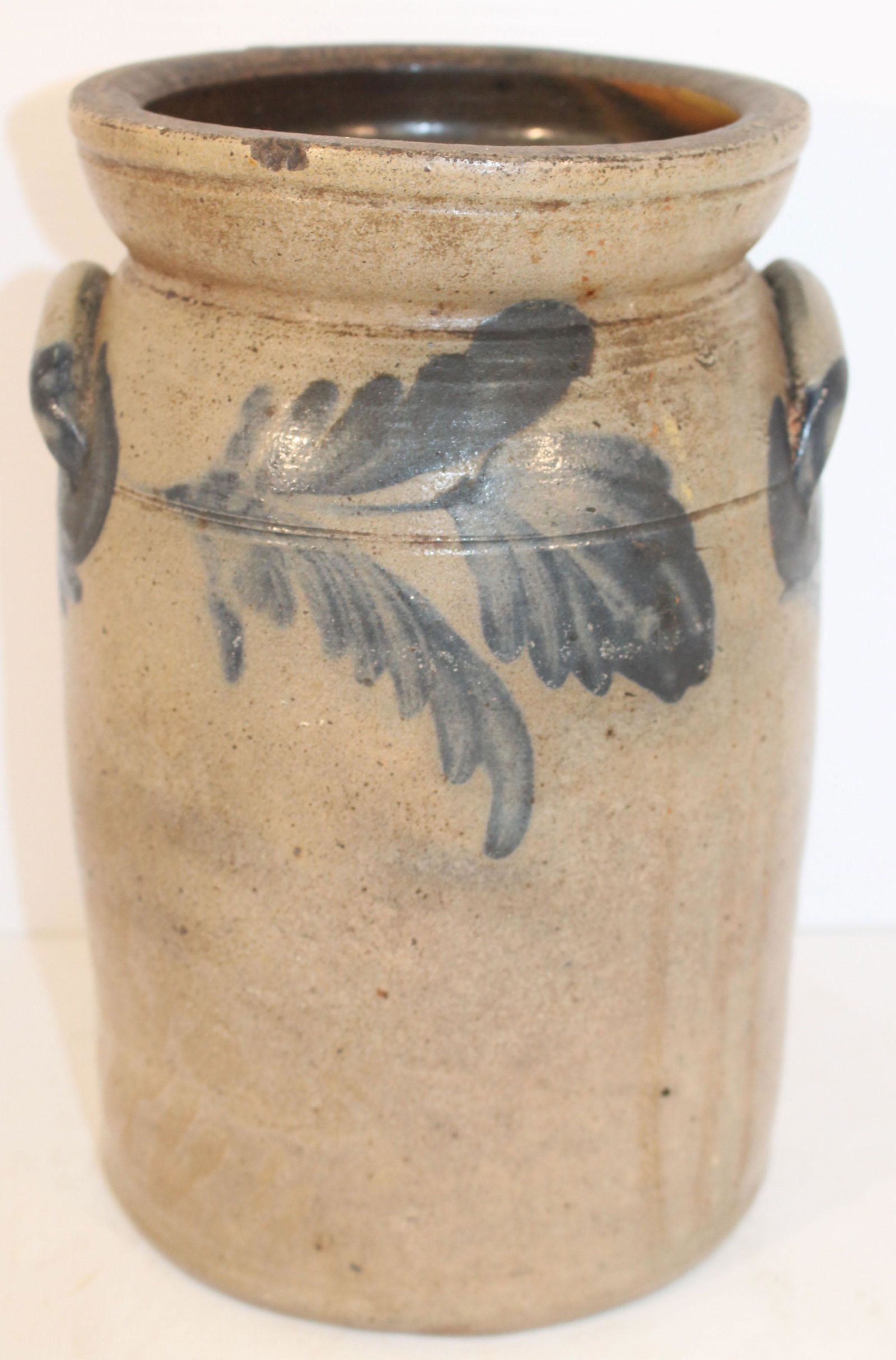 19thC Mid-Atlantic stoneware jar w unusual collar & (1 of 9)