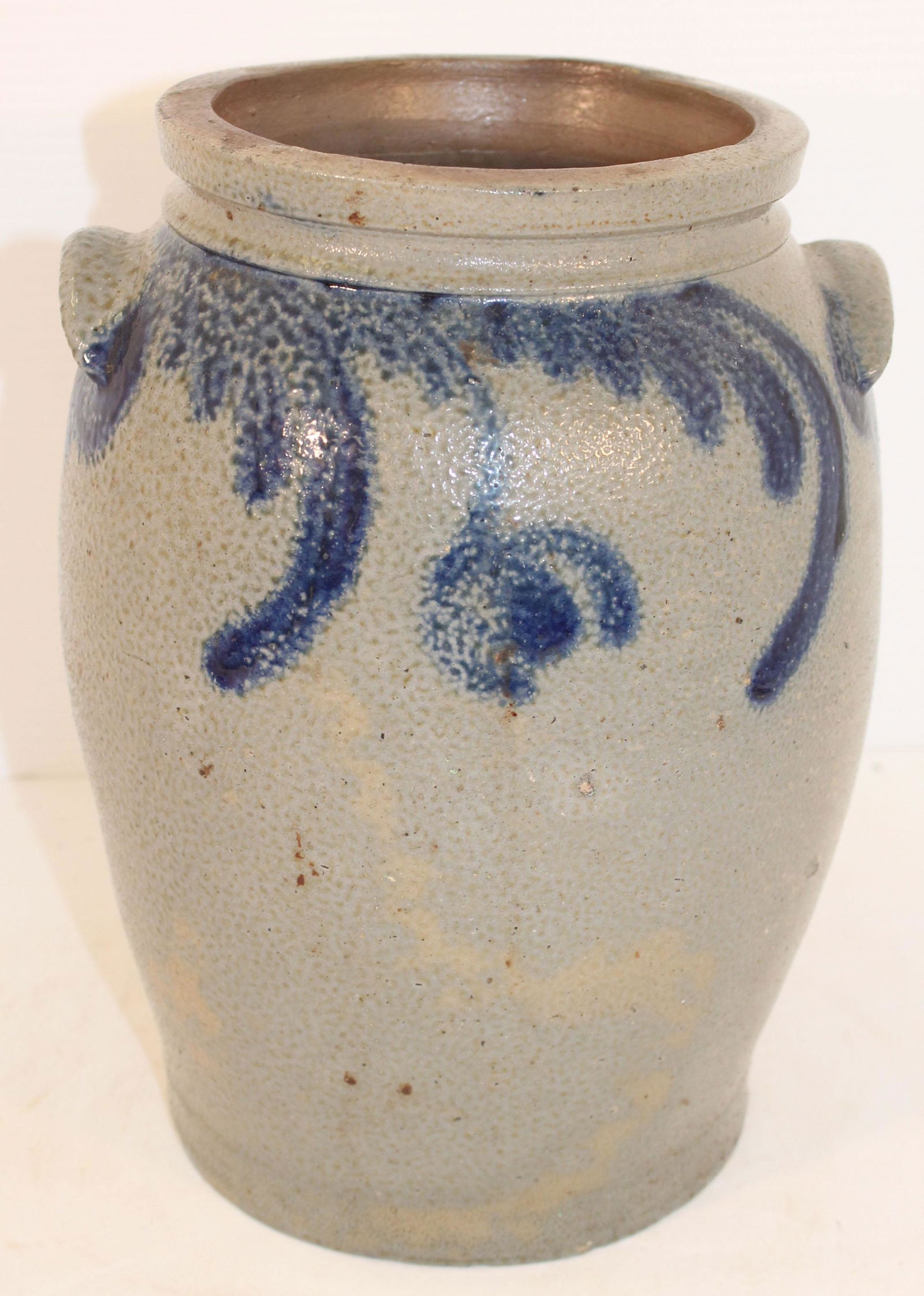 19thC Mid-Atlantic stoneware cobalt dec jar - 10" tall (1 of 8)