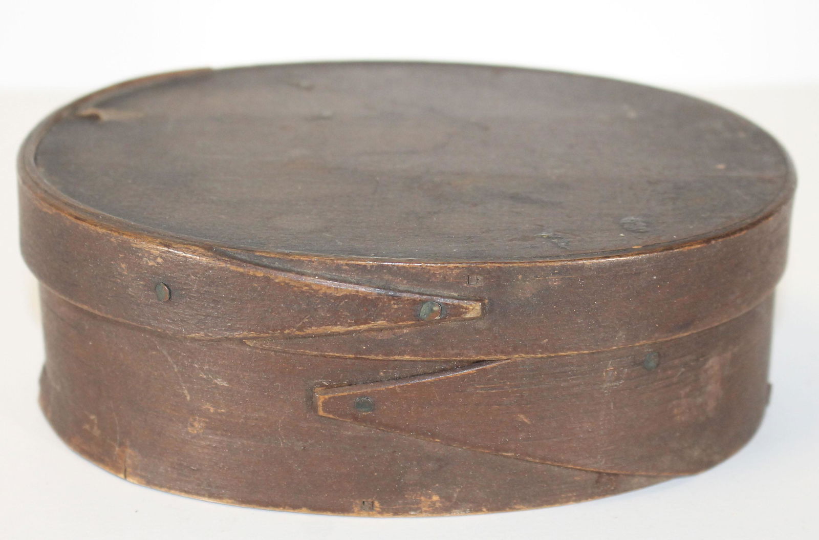 Antique small oval finger lapped pantry box in red (1 of 4)