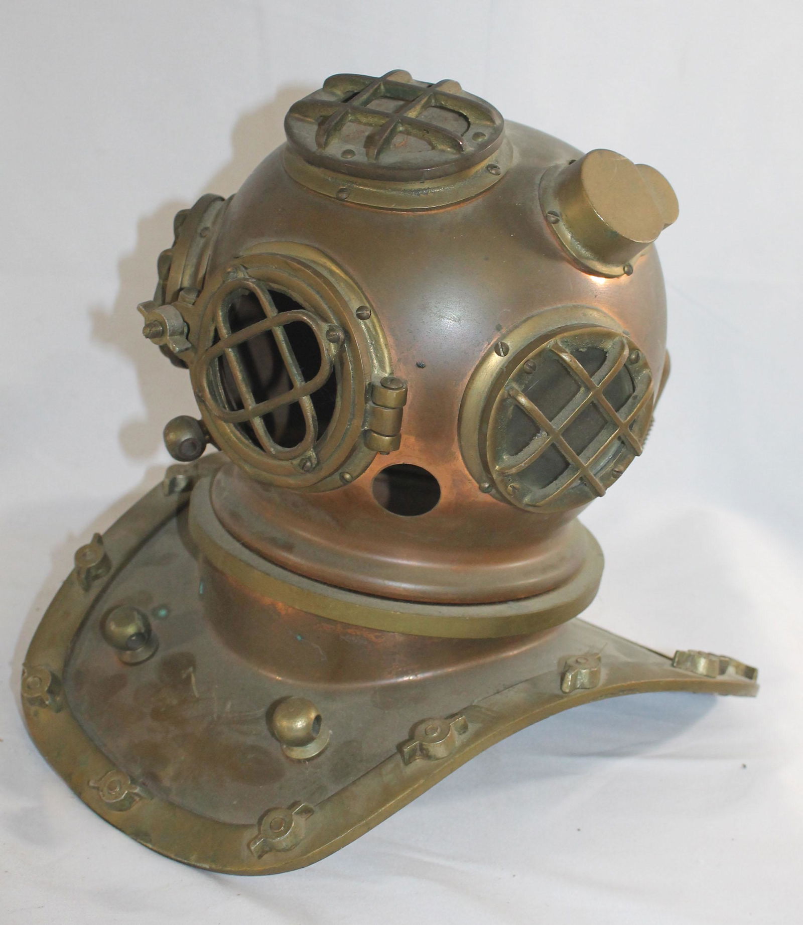 Vintage brass & copper diver's helmet model - 11" tall (1 of 4)