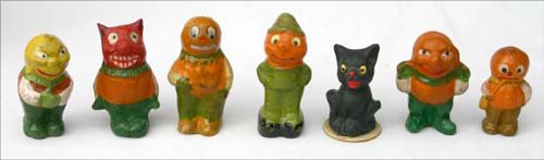 lot of 7 ca 1930's German composition veggie peop: lot of 7 ca 1930's German composition veggie people & 1940's black cat Halloween table decorations - all approx 2" tall