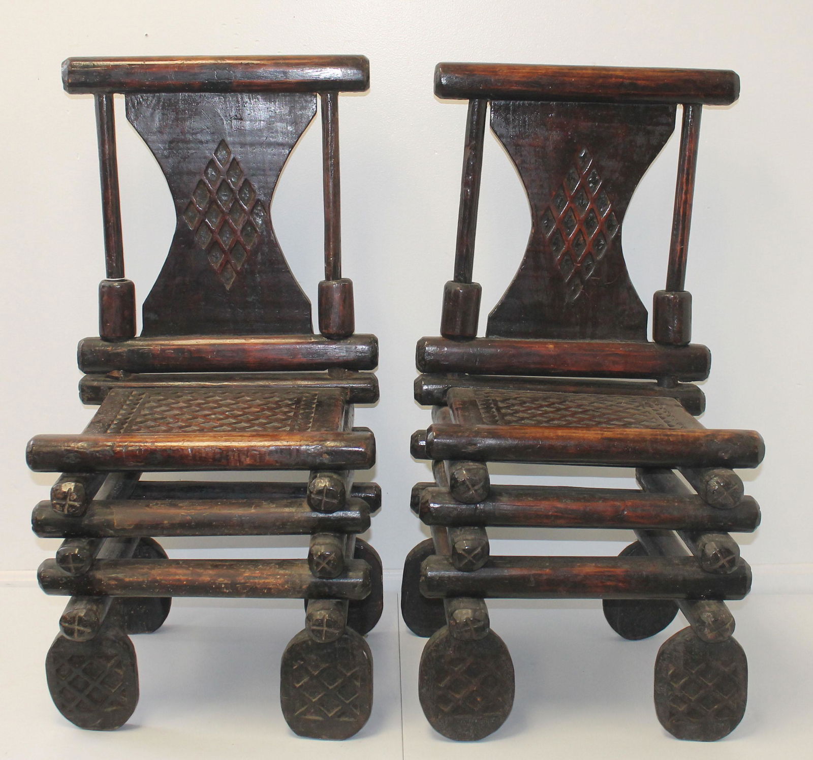 Interestiong pr of early 20thC African Ivory Coast hand (1 of 10)