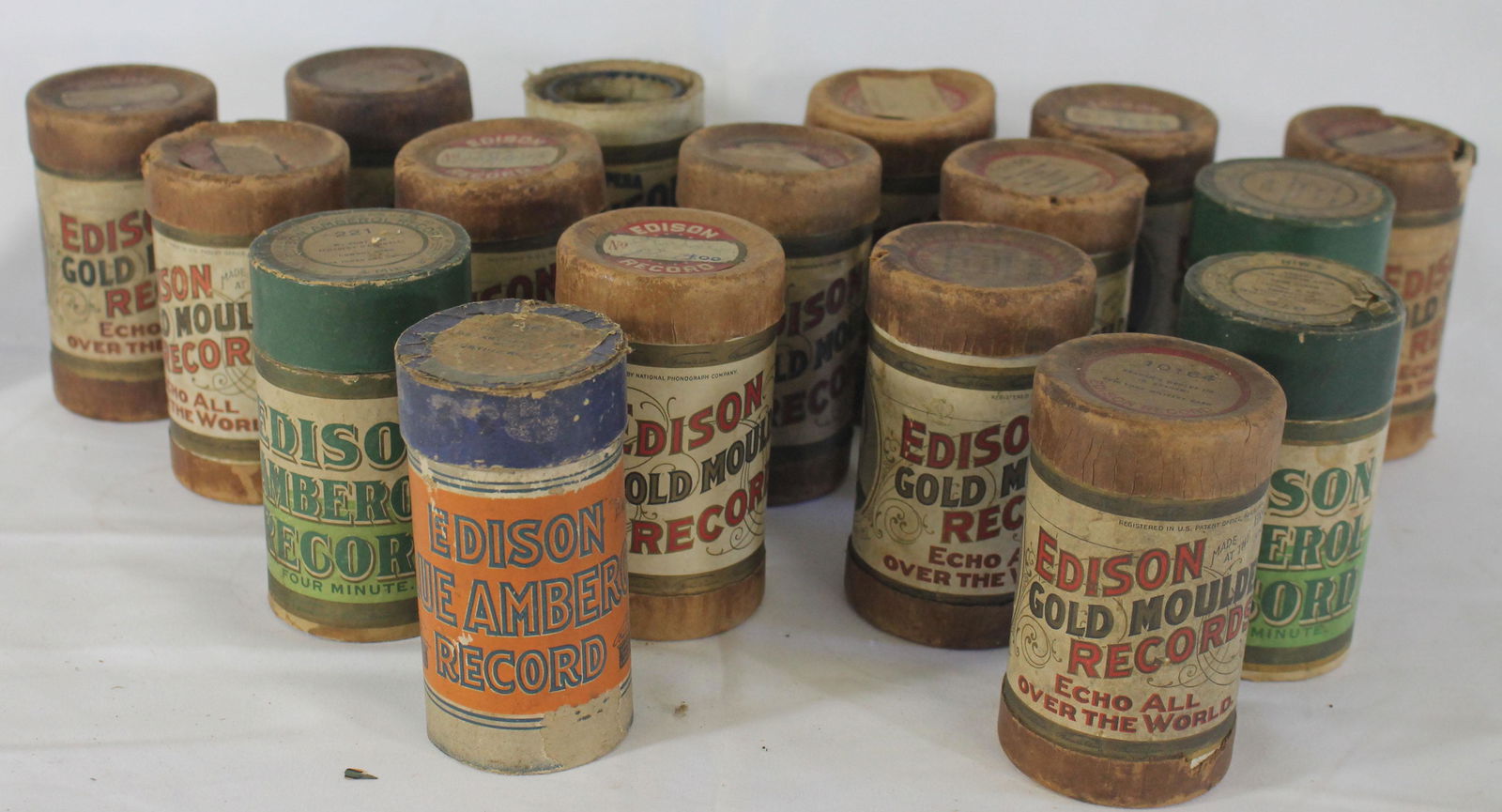 Lot of antique phonograph cylinders (1 of 6)
