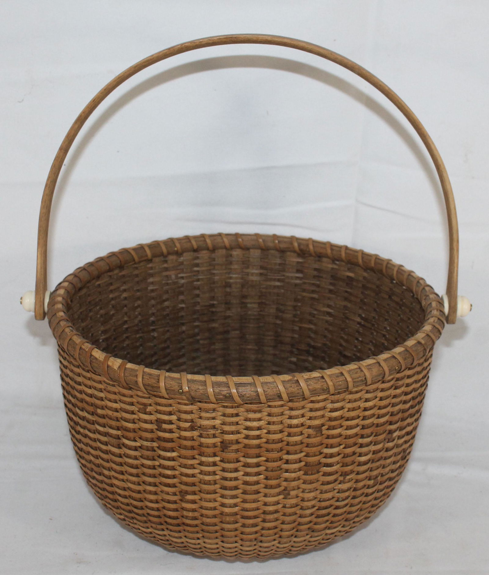 Nantucket swing handled basket - 5 3/4" tall x 9 1/2" (1 of 6)