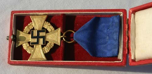 Nazi 40 yr Faithful Service Award manuf by Dresch: Nazi 40 yr Faithful Service Award manuf by Dreschler & Sohn Munchen