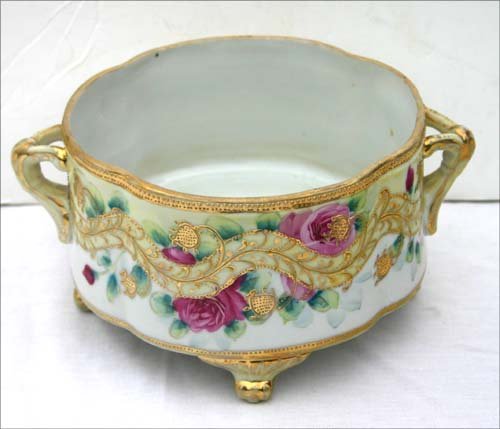 sgnd Nippon 4 ftd 2 handled hnd ptd cachepot - 9 1: sgnd Nippon 4 ftd 2 handled hnd ptd cachepot - 9 1/4" diam x 4 1/2" tall