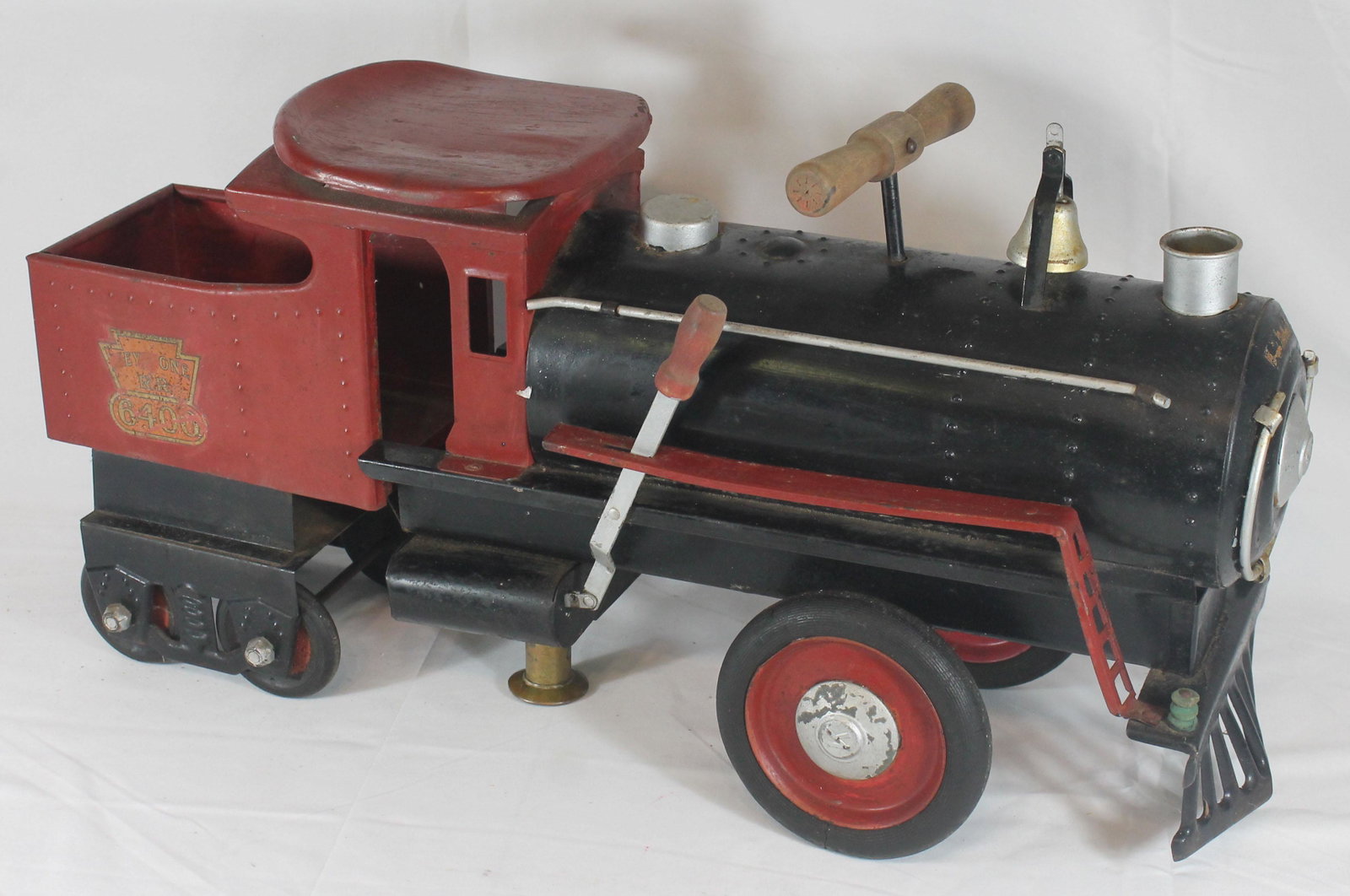 Keystone #6400 ride 'em locomotive - approx 26" long: Keystone #6400 ride 'em locomotive - approx 26" long