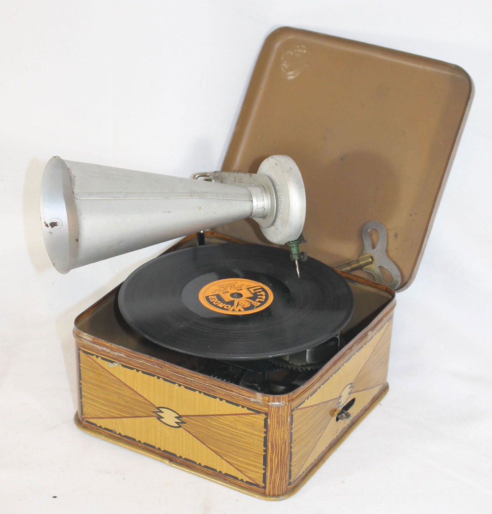 Bing tin wind-up "Pigmy Phone" toy phonograph (1 of 5)
