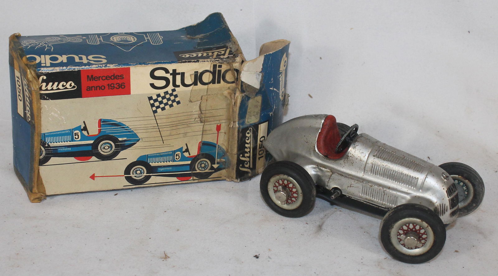 Schuco Mercedes Anno 1936 race car in orig box - 5 1/2" (1 of 5)