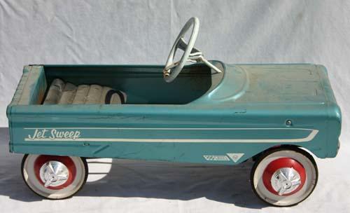 amf jet sweep pedal car