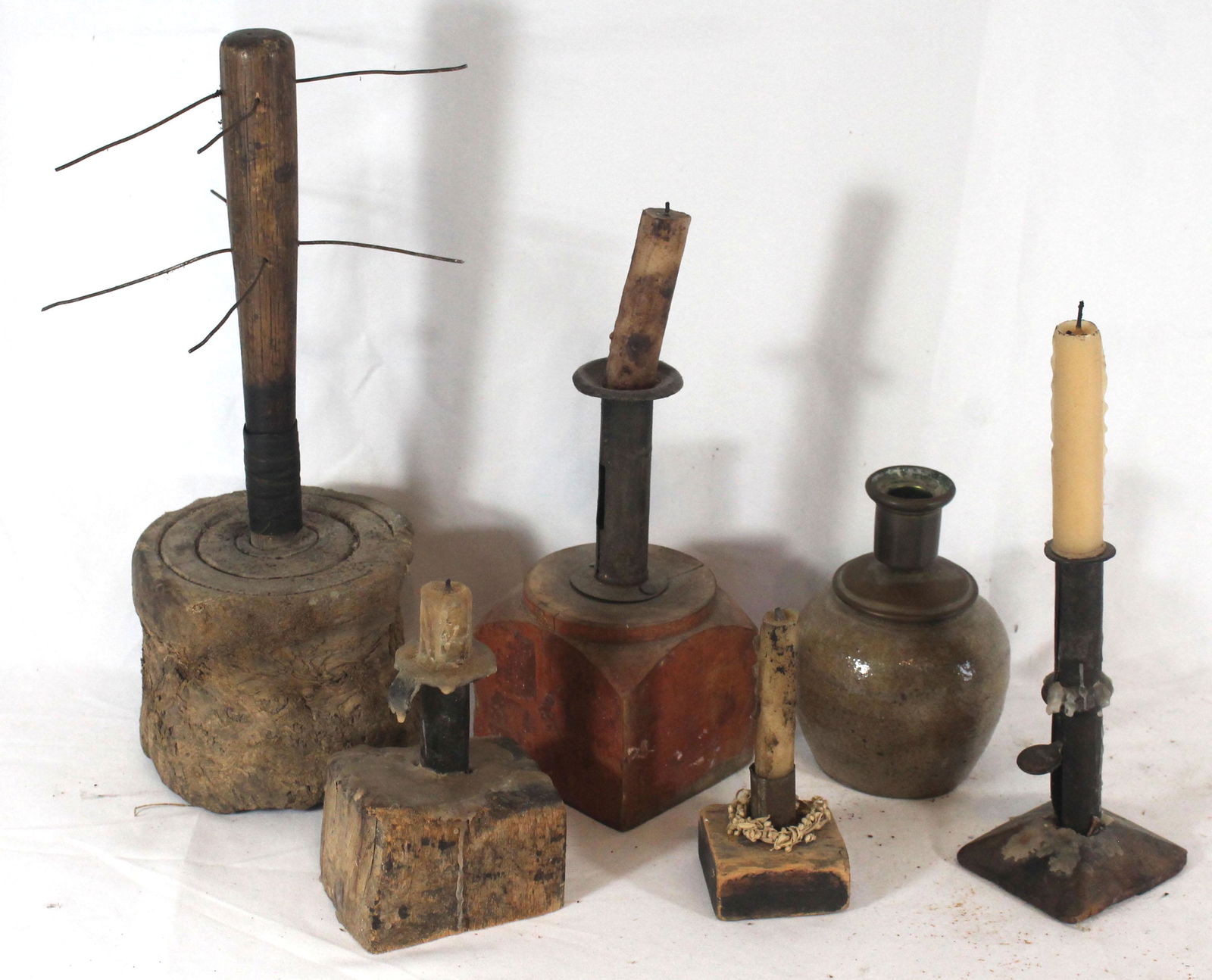 lot of 5 Make-do candle sticks plus a burl based candle (1 of 16)