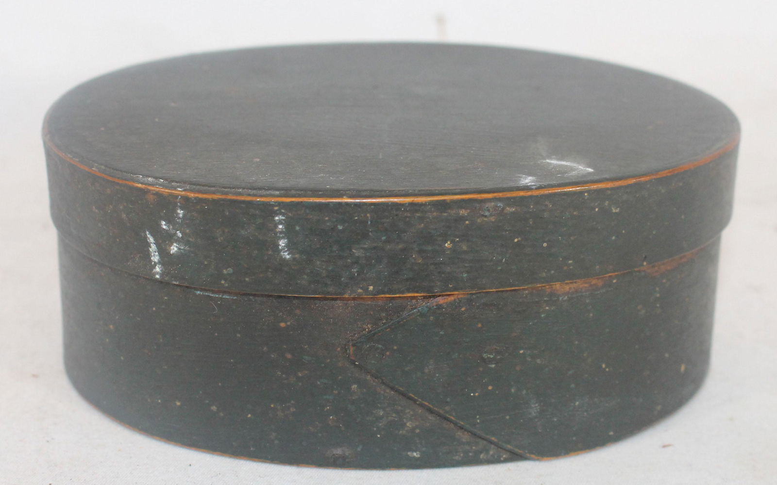 Antique 2 finger lapped pantry box in brown paint w (1 of 8)