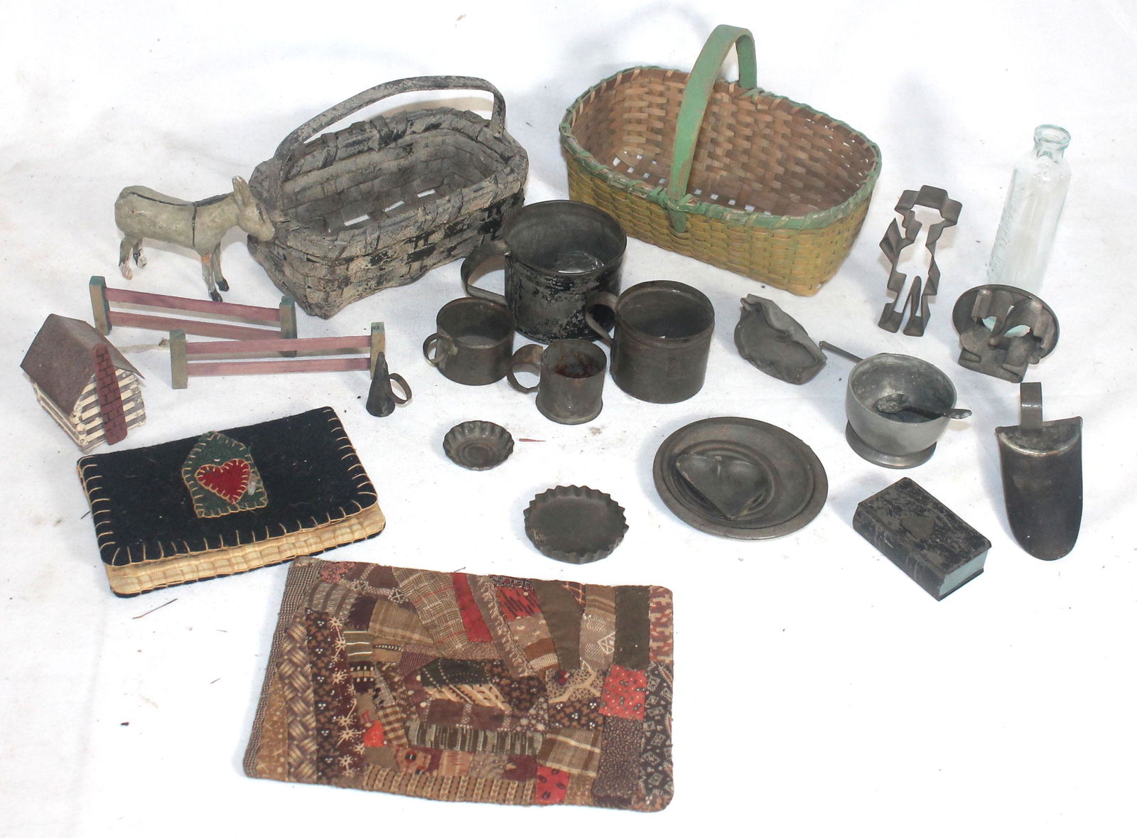 Assortment of miniature tin items, textiles & baskets (1 of 9)