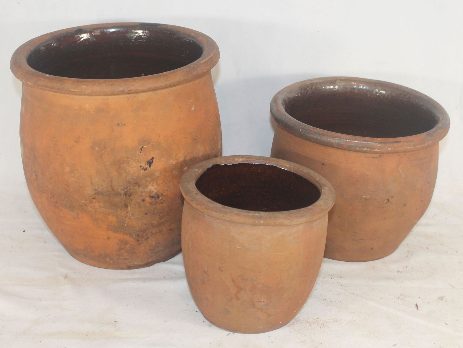 4 pcs of early redware incl a lg & sm lard pot & apple (1 of 5)