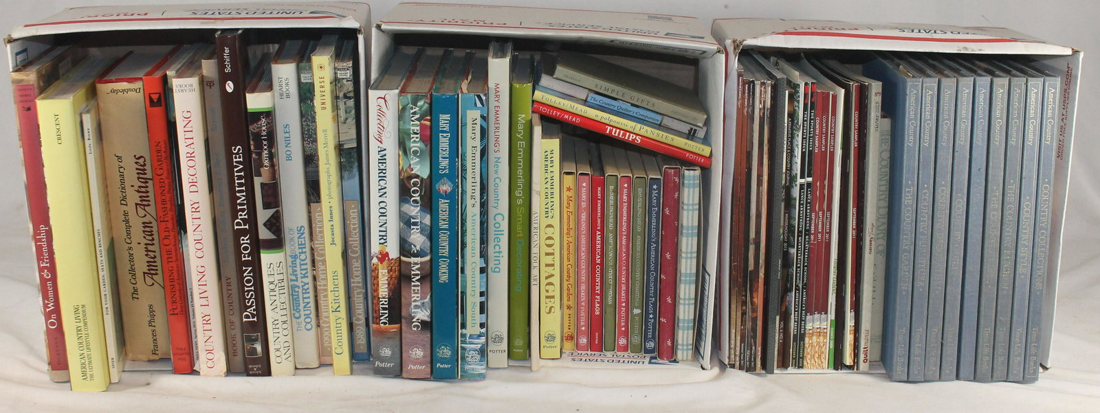 Collection of Primitive & Country Antiques & Gardening: Collection of Primitive & Country Antiques & Gardening decorating books