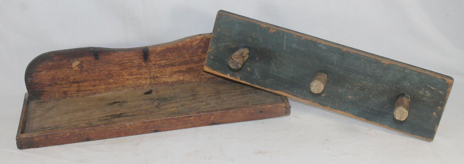 wooden wall shelf & peg rack w 3 pegs - both w traces (1 of 8)