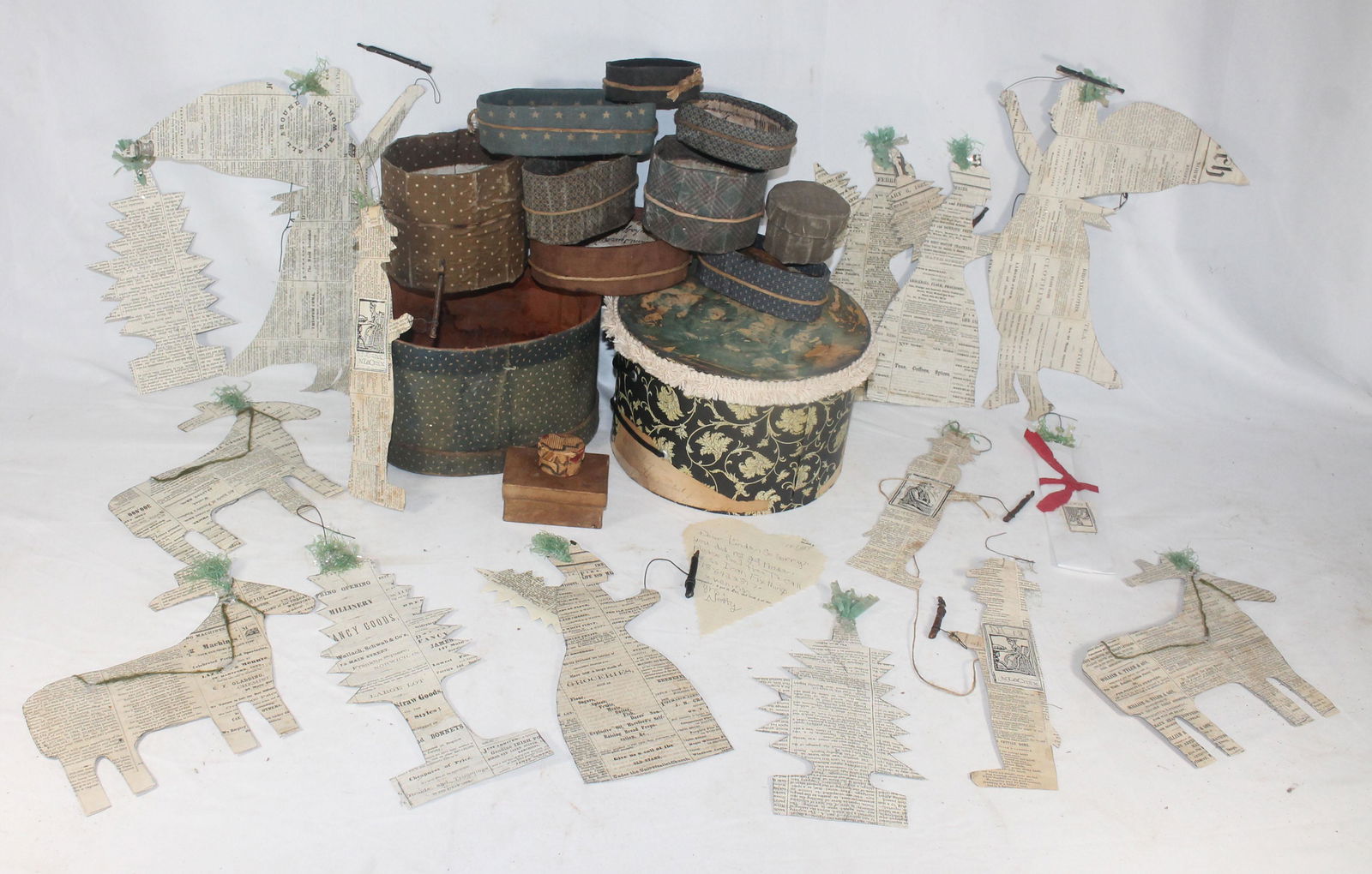 Collection of Netty LaCroix hand made items incl fabric (1 of 20)